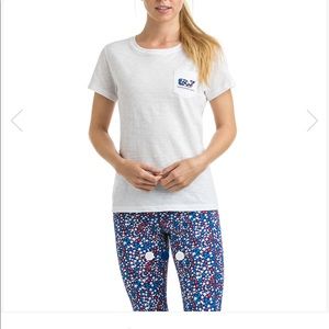 NWT Vineyard Vines Stars & Whales Whale Fill Tee
